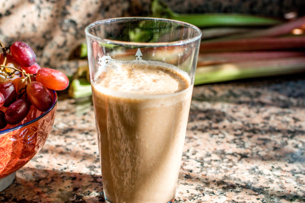 Veganer Kaffee-Shake mit Protein (Eiweiß-Shake)! Spicy-Love.de